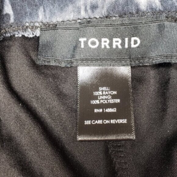 Torrid Pull-On Gauze Mid-Rise Short Tie Dye POCKETS Drawstring Waist Siz… - Picture 8 of 14